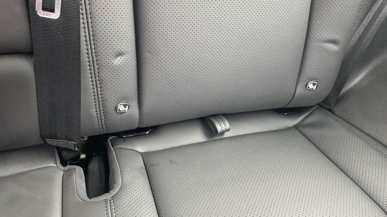 Land Rover Defender 3.0 D350 X-Dynamic HSE 90 3dr Auto Diesel Estate